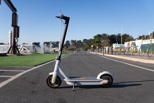 Segway Ninebot Max G30LP Electric Scooter - full scooter, upright, side view