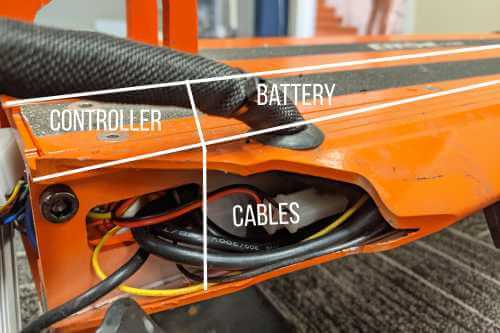 EMOVE Cruiser electric scooter - inside deck, cabling organization